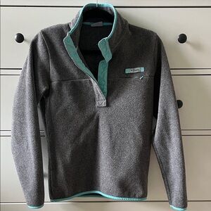 Columbia women’s snap Sweater - Gray and Teal small